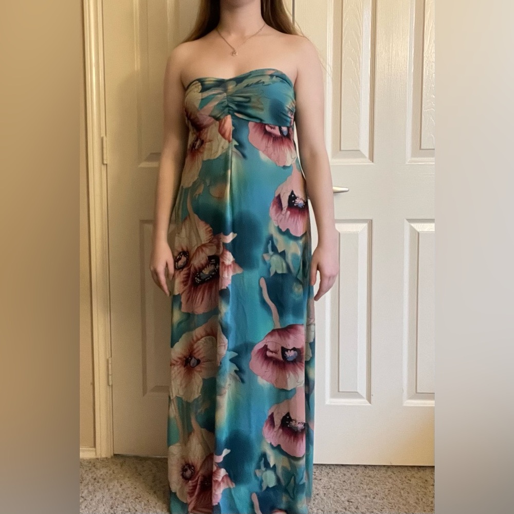 Medium Xhilaration floral, strapless maxi dress with back tie